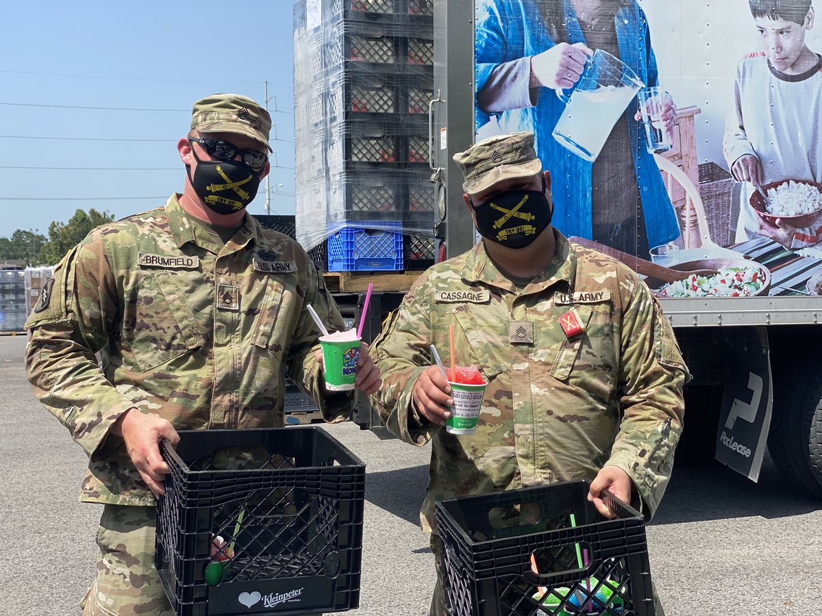 2ndHarvestGNOA's tweet photo. We love the National Guard!!!! They help us in the warehouse...they help us at the distributions...they even bring us snowballs to cool off. Tell them how much they are appreciated.❤️#lanationalguard https://t.co/6GS0hzIu2b
