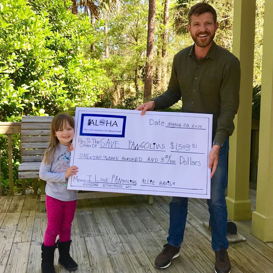 KFSP_Uganda's tweet photo. The Basiles started Allie's Little Organization for Helping Animals to fulfill their 6-year old daughter's dream of helping animals. She's already raised $ for moon bears, Australian wildlife victims and now pangolins! Stay tuned to see the artwork Allie submitted. https://t.co/2p4zQQwX9k