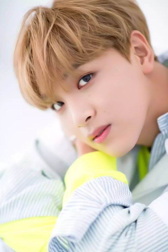 NCTDR7's tweet photo. 𝗡𝗖𝗧 𝗗𝗥𝗘𝗔𝗠〖 𝚠𝚎 𝚐𝚘 𝚞𝚙 〗

𝖬𝗎𝗌𝗂𝖼 𝗋𝖾𝗅𝖾𝖺𝗌𝖾 ➫ 24.07.2020  18:00 HR
𝖠𝗅𝖻𝗎𝗆 𝗋𝖾𝗅𝖾𝖺𝗌𝖾 ➫ 25.07.2020 18:00 HR

#NCTDREAM_Wegoup
#NCTDREAM     #Wegoup
#NCTDREAM_debut
#HAECHAN #VERSION01 https://t.co/X6DMAqgduA
