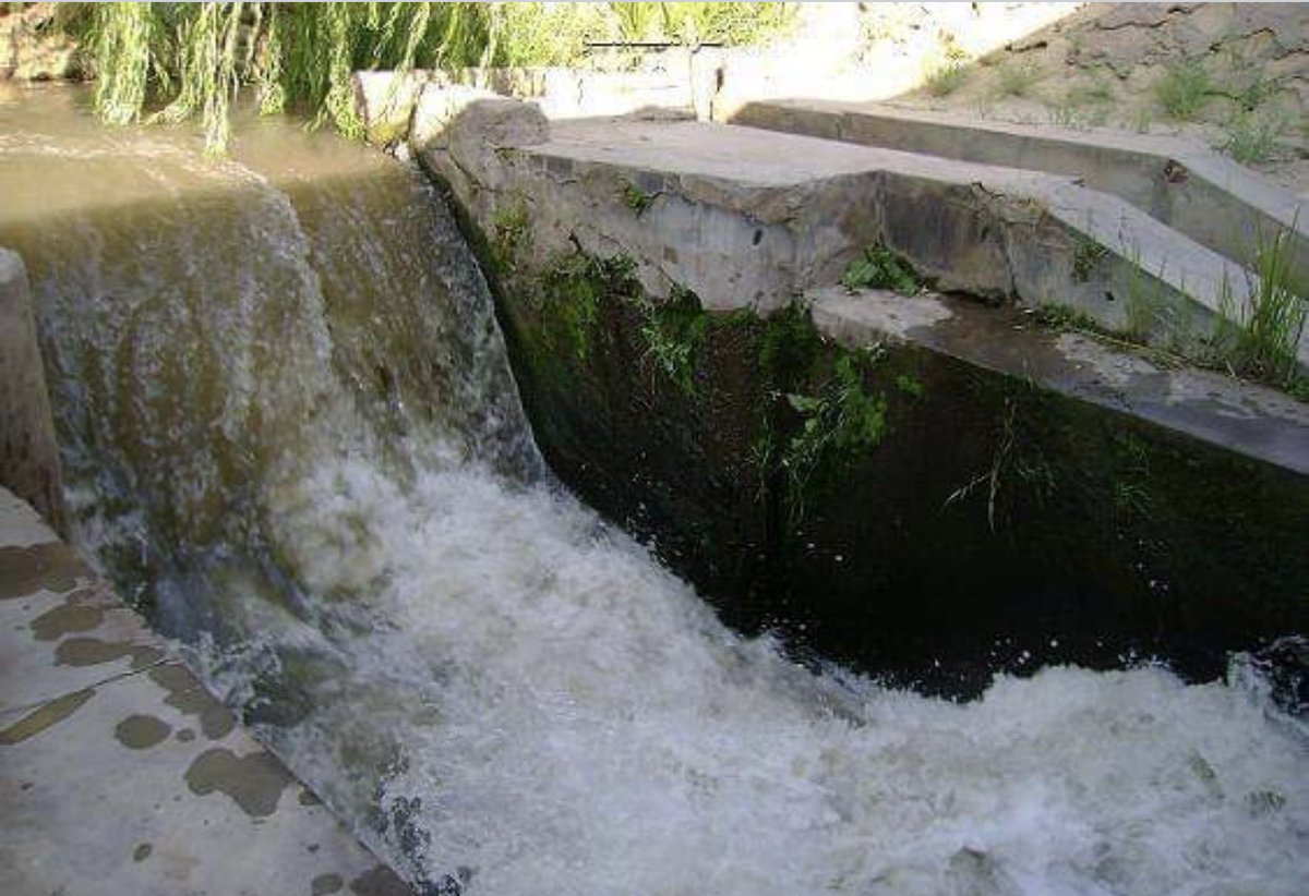 عين السيليين بالفيوم طبيعة ساحرة 😍

تقع فى منتصف المسافة بين مدينة الفيوم وبحيرة قارون. 

تعتبر من أ...