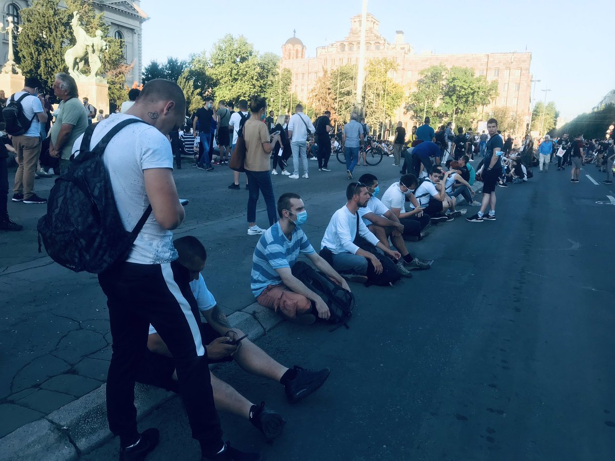 demokrate's tweet image. Protest - Beograd (9.7.2020)
@ZoranLutovac @draganarakich @DusanKosta #protest2020 #Beograd