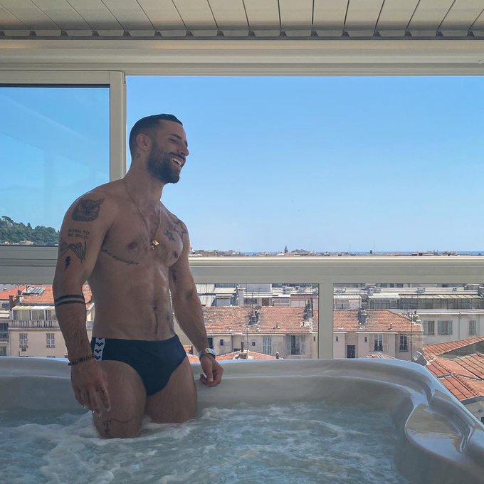 1 pic. Finally something that feels like summer 2020 ☀️? https://t.co/iAHsqpfcY3