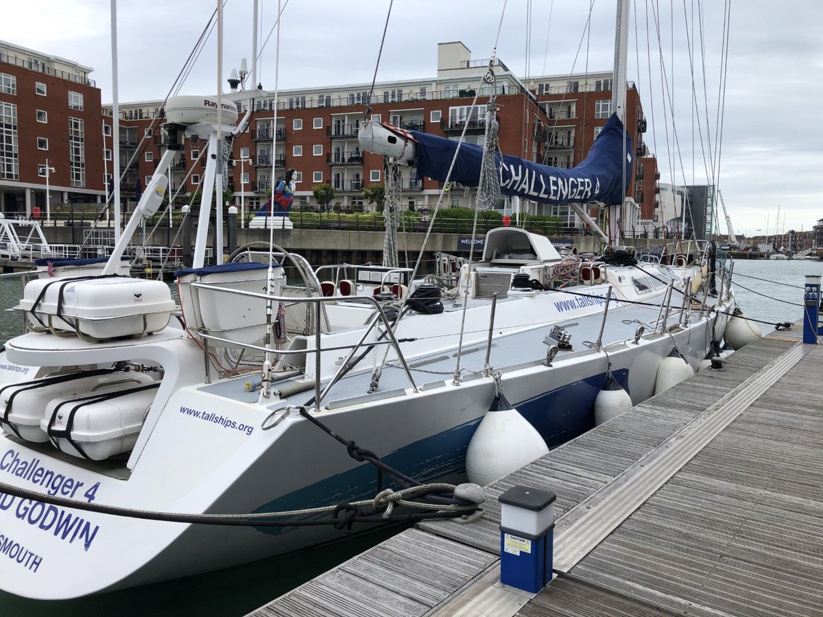 TallShipsYT's tweet photo. Challenger 4 is now back in the water! 🌊Hooray!⛵🎉
#TSYT #Challenger4 https://t.co/tF6R3fKz99