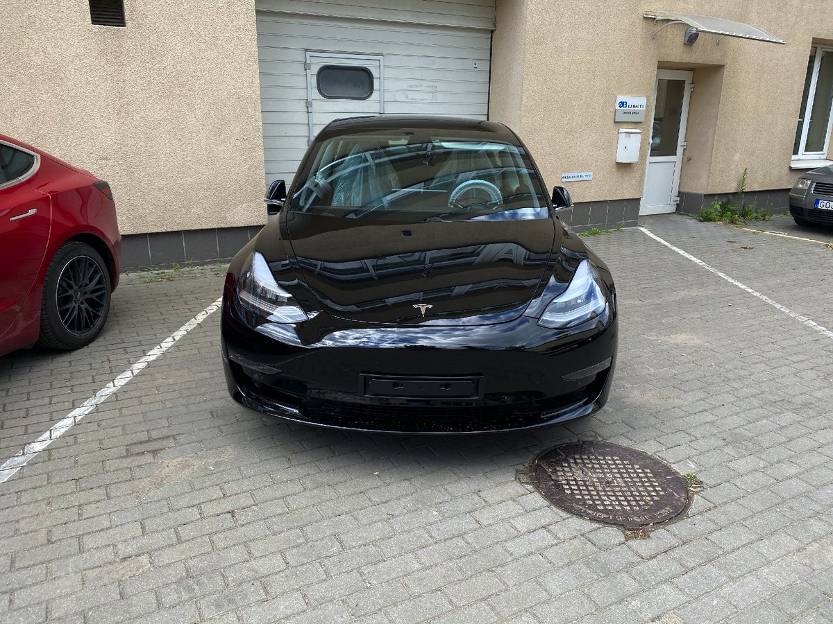 ElectricWheels_'s tweet photo. Сегодня 2020.07.09 – нам стукнуло 10 Тесла электромобилей! 😁 https://t.co/I5GYi5MM1U