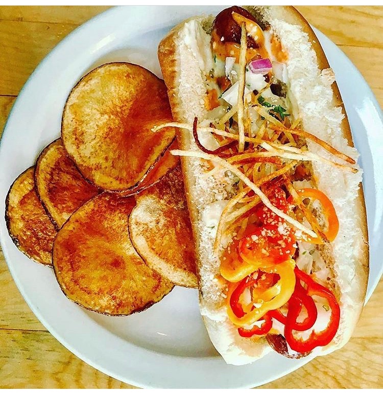 caferacermn's tweet photo. Street dogs are back! 2018 winner Best Hot Dog by City Pages! Get one 11-1 tu-th 4-7 fri-sa 11-1sun #colombian #streetfood #togo #takeout #foodtruck #minneapolis #eeeeeeeats #cilantroaioli #tasty #yummy #eatlocal #smallbusiness #classic #summer #delicious #winner #claimtofame https://t.co/5odHXF9yQB
