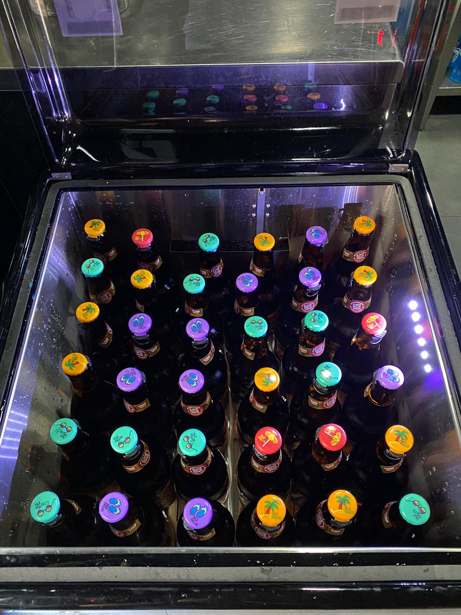 ayhanbaris's tweet photo. #icywave hızlı soğutucu LRX modeli 8 dk. da 36 adet cam şişe soğutuyor.
#tuborg #bar #yerliüretim #türkmalı #hızlısoğutmanoktası @TuborgTurk https://t.co/V9iEt1AYjR
