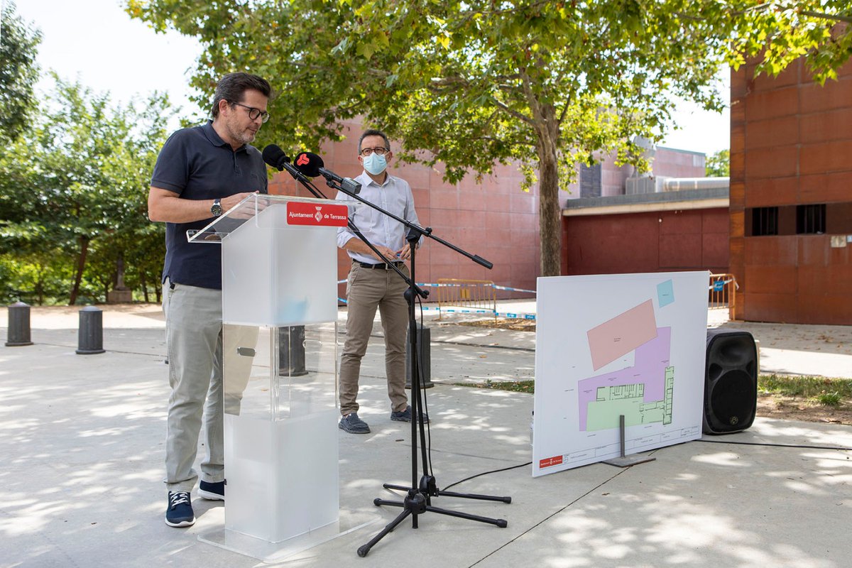 Avui amb el <a href="/PepForn/">pep forn🔻</a> hem presentat el nou equipament d’Economia Social i Solidària d #Terrassa. Som d les poques ciutat del país q disposen d’una estratègia compartida d’economia social i un Pla Estratègic per impulsar-la. Ho hem fet gracies a un treballa conjunt i compartit