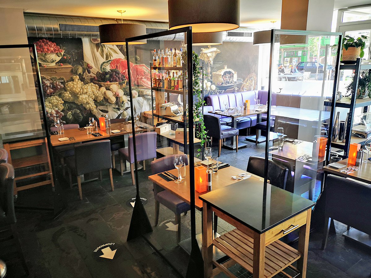 Mooie uitdaging voor een #Maître / #Sommelier 3 of 4 dagen per week aan 't inmiddels beroemde en hippe Deliplein in #Rotterdam bij Restaurant <a href="/kwiezien/">kwiezien</a> #Kwiezien #vacatureplatform #zwartebrigade #sommelier #maitre #bediening #gastheer #gastvrouw #werkenindehoreca