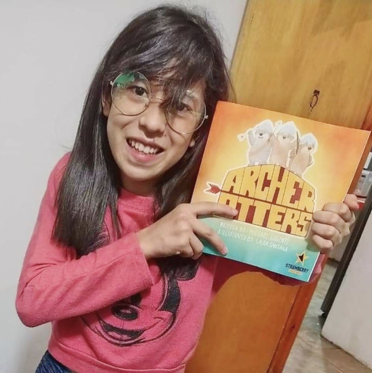 🌺 Celin just got her #ArcherOtters book!! 💜😃 Do you have yours??! Visit our website or search for the book title in @amazon to obtain your copy! 🦦🏹🦦🏹🦦🏹 Thank you again! #kidsbooks #picturebooks #kidsbookshelf #kidsbookreviews #childrensbooks #childrensplace #Otters #SPM