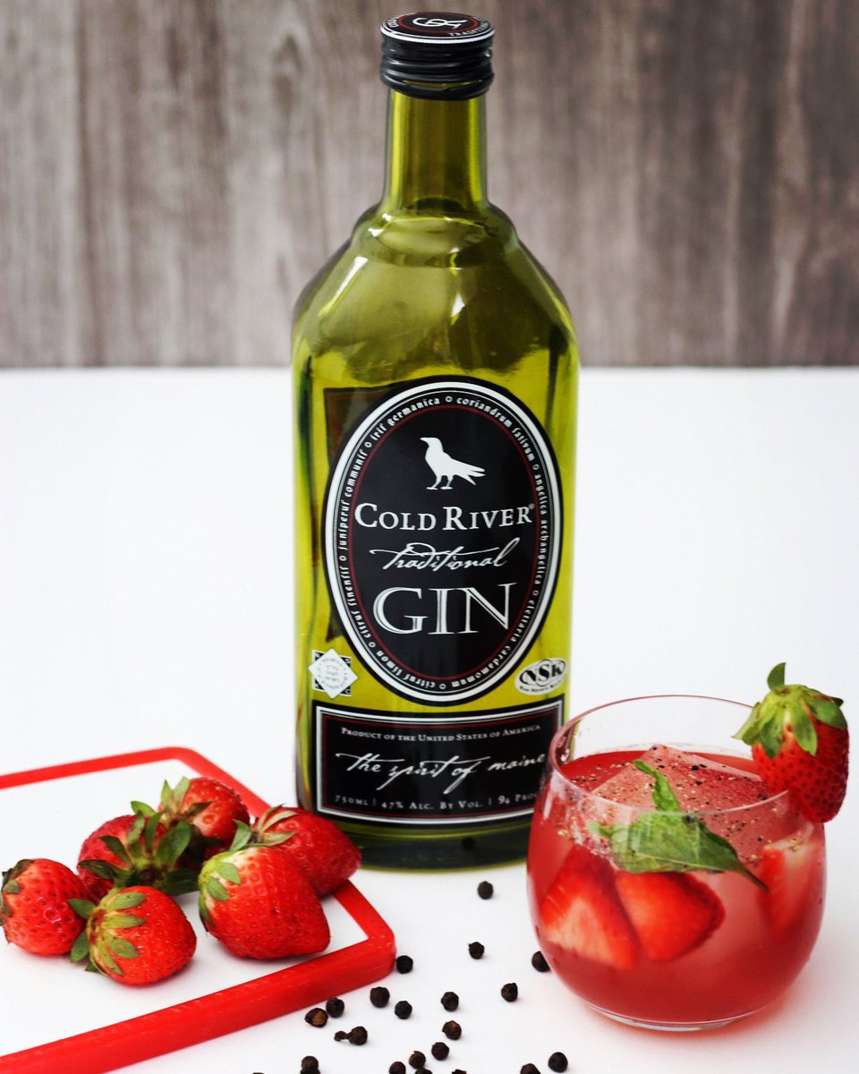 coldrivervodka's tweet photo. One of the yummiest infusions, a Strawberry Peppercorn Gin! Go to our FB or IG for recipe. Send us your Maine strawberry cocktails pics!
#coldrivergin #coldriver #gin #strawberry #infusedgin #cocktails #mainespirits #maine #kosher #supportlocal #glutenfree #peppercorn #potatogin https://t.co/rzQX4rGj8r