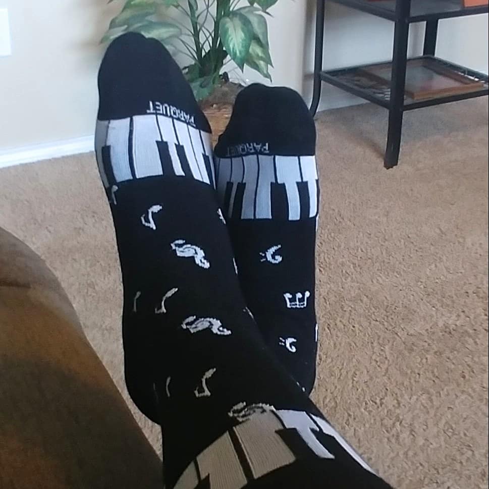 I'm Rocking The Ray Charles In Black!! 👀😎🎶💥💨💖 texastieguy.com #SockGame #MusicalNotes #RayCharles #GrownGear #TexasTieGuy