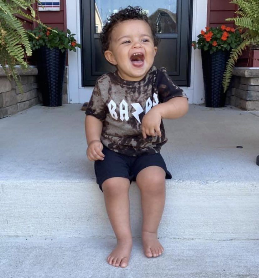 ModernMamasShop's tweet image. How cute is this baby boy in his tee 😍