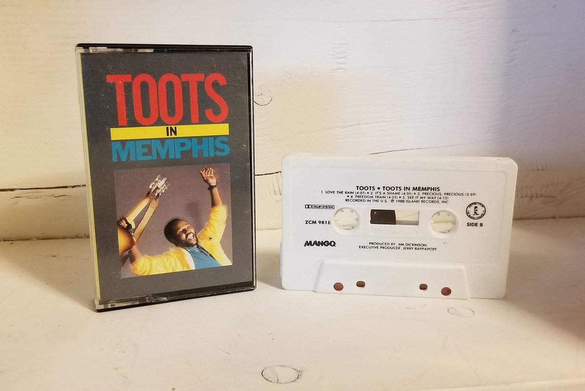 weird_dark's tweet photo. Some vintage reggae hits the shop today! Toots in Memphis - Toots Hibbert - 1988 - CASSETTE https://t.co/XsHzmQ3CAj #reggae #cassette #usedrecordshop #retroreggae #vintageska #tootshibbert #memphistn #themaytals #80scassette https://t.co/WclXyanJlc