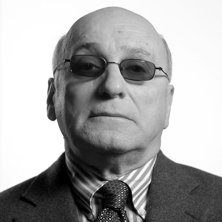 nanotronics's tweet image. New #UtilityFunction podcast out featuring Joe Pistone, the real Donnie Brasco, whose life inspired the eponymous 1997 film. Joe is a pioneer in long-term undercover work. We hope you enjoy the conversation. Listen here: bit.ly/2Ob9WpS