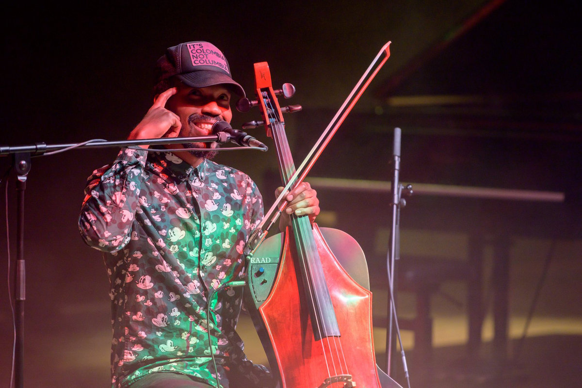 newsounds's tweet photo. Rogue Gig Alert: Tonight at 7:30PM EDT, Watch Cello Quarantine with #UncleValentine / Rachel Icenogle #JordanHamilton, #KelseeVandervall, #KateWakefield (Lung),
@Helen_money, and #Planchette
https://t.co/yoe1RDNjaK
#pluckyspookyloopyheavy and #chill https://t.co/Y9OVrzXY06