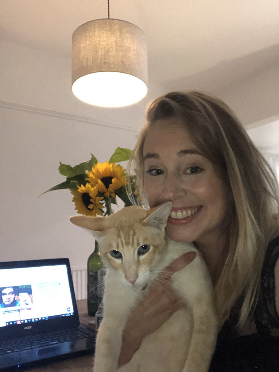 Mandy West tweet media