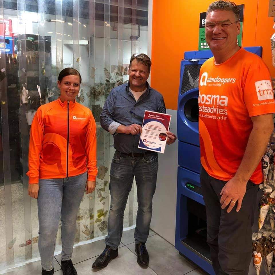 De statiegeldactie bij #Coop #Albergen heeft een mooi totaal bedrag opgeleverd van van €170,75! 

Ondanks dat de #Roparun dit jaar niet door mocht gaan, blijven wij ons inzetten voor <a href="/Stg_Roparun/">Stichting Roparun</a>. 

Bedankt voor alle steun!