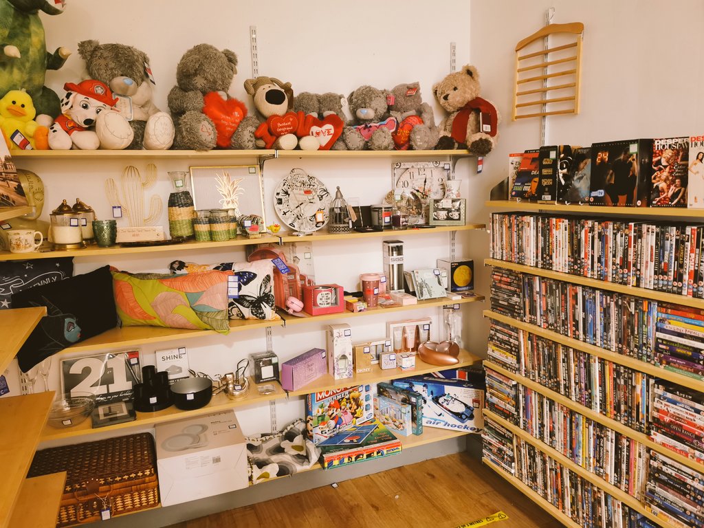 69 Queen Street Shop tweet media