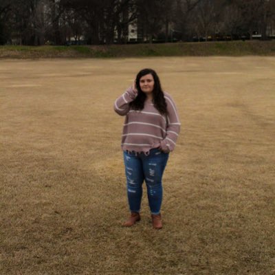 meghanshack's tweet photo. #NewProfilePic https://t.co/WrEbvyQHRE