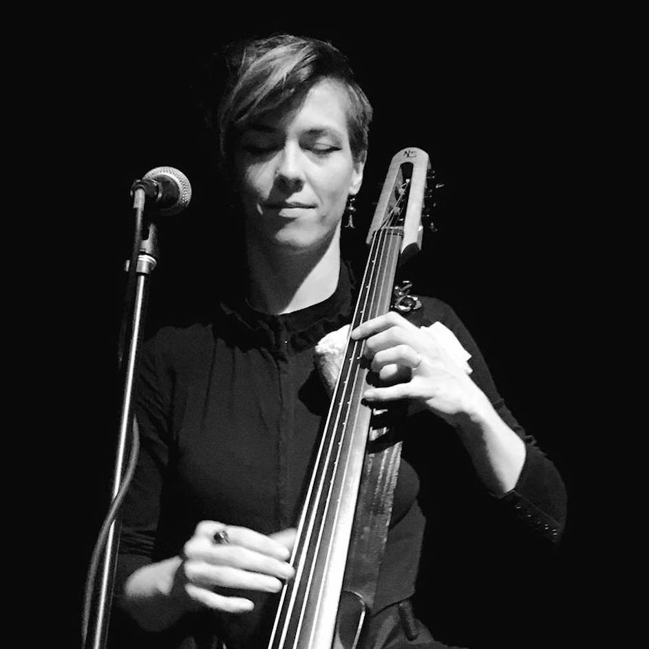 newsounds's tweet photo. Rogue Gig Alert: Tonight at 7:30PM EDT, Watch Cello Quarantine with #UncleValentine / Rachel Icenogle #JordanHamilton, #KelseeVandervall, #KateWakefield (Lung),
@Helen_money, and #Planchette
https://t.co/yoe1RDNjaK
#pluckyspookyloopyheavy and #chill https://t.co/Y9OVrzXY06