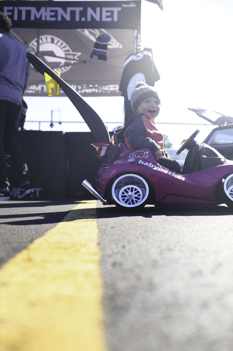 tacoboutpics's tweet photo. this kid’s fitment is better than most https://t.co/cOkkj5biE5