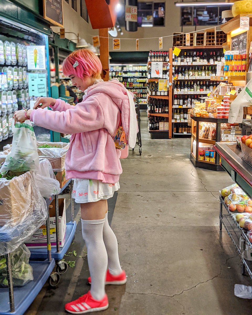 ayu ✿ 🌈 tweet media