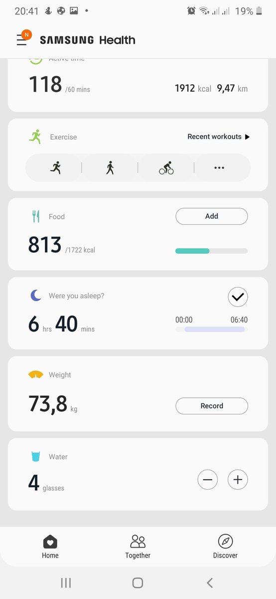 MoreroSteward's tweet photo. @lasizwe It can track your weight, calorie intake/burn, steps, water intake, heart rate and even your stress levels. Fantastic app for a fantastic phone.😎🔥 #GalaxyA31DayChallenge #A31Health https://t.co/aBHii4WNdM