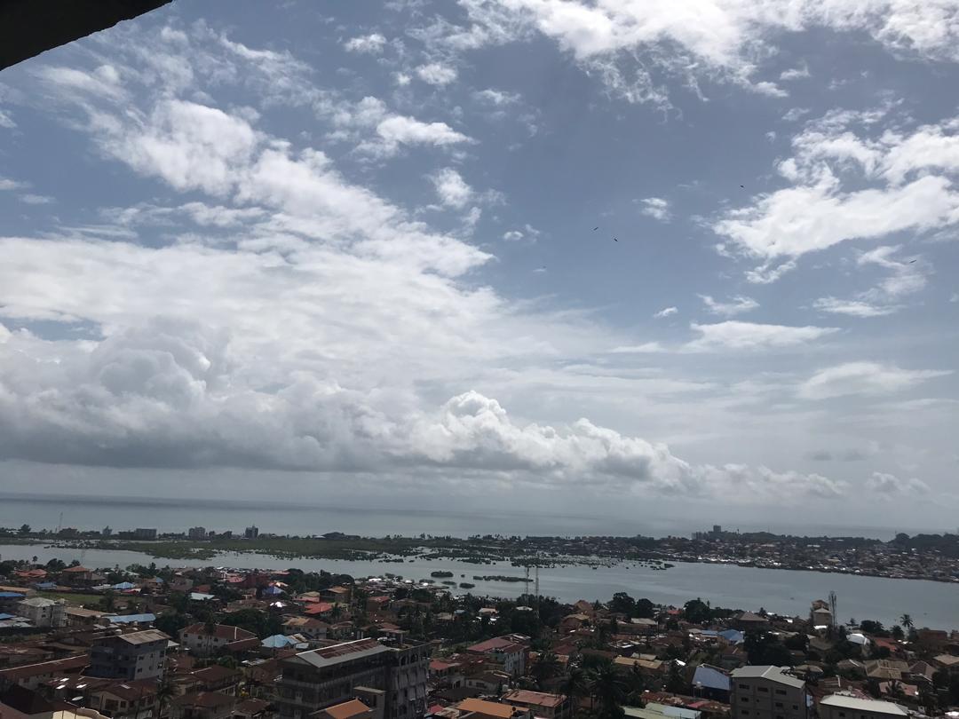 My beautiful #Freetown #SierraLeone 🇸🇱 📸 credit: Yours truly @thisissalone @slinfopage @younginfreetown @VisitSL @FCC_Freetown @Sierraleoneans @memunatupratt @FoSalone @irepsalone1 @SaloneDiaspora @SaloneWomen @HiddenLeone #SaloneTwitter