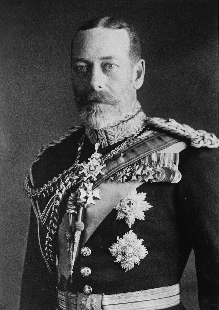 King George V sent the warship HMS Marlborough to retrieve his aunt. They travelled to England on the British ship the Lord Nelson, and she stayed with her sister, Alexandra