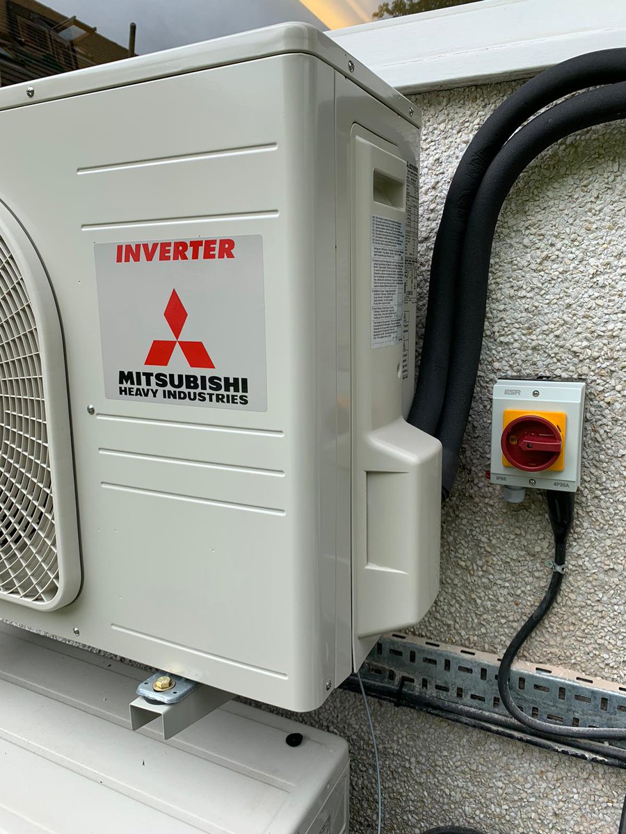 AndyMaggsy's tweet photo. Air conditioning install today for Blue Mountain Air Conditioning at War Memorial Health Centre, Crickhowell https://t.co/F3Dzz6CYd3