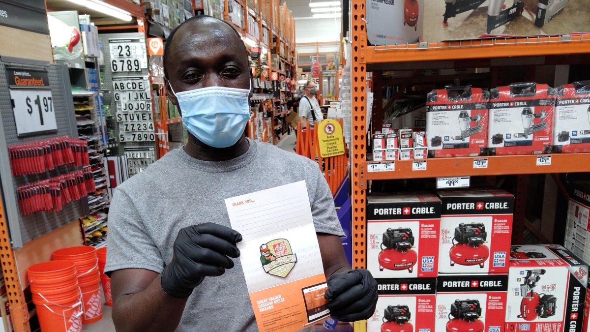 Incredible receiving team member Kwasi winning the GOLD!  Thank you sir!   #OrangeProud #D278 <a href="/PaulDeveno/">Paul Deveno</a> <a href="/CollazoH/">Rosendo H. Collazo</a> <a href="/JDorseyTHD/">Justin Dorsey</a> <a href="/ThdRmotran/">RmotranTHD</a> <a href="/RMoutranTHD/">Roger Moutran</a> <a href="/navruprai/">Nav Ruprai</a> <a href="/WebDwayne/">dwayne1570</a> <a href="/Sam46411/">Sam@4639</a> <a href="/JustTY4605/">Ty Crawford</a> <a href="/itsscamella/">Camella</a> <a href="/CarlMyrville/">Carl Myrville</a> <a href="/SprongJim/">Jim Sprong</a>