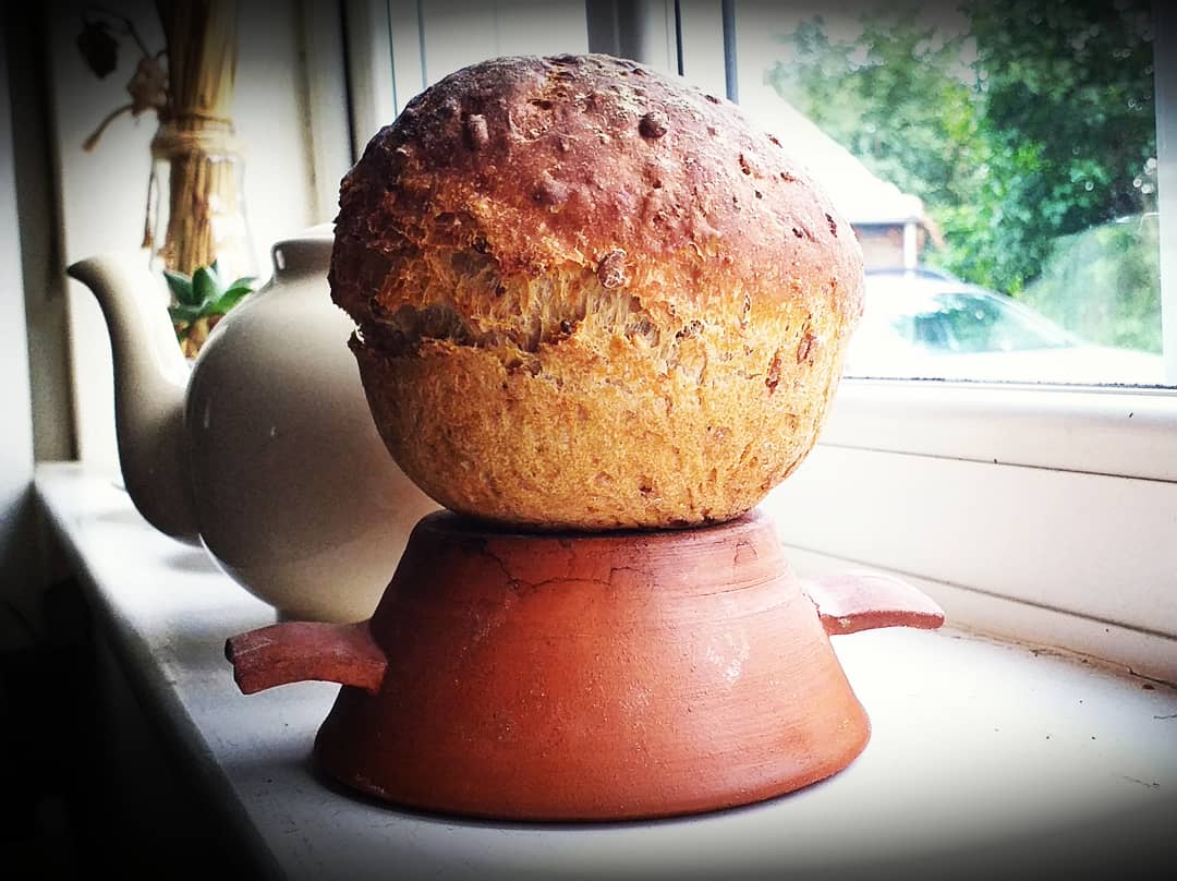 Ivycottagebaker's tweet image. Had a little bit of #multiseed #dough left so popped it in my mini #breadpot from @vickywarepots it's a very popular #loaf with customers full of #seeds and #grain #healthyfood #handmade #freshbaked #realbread #bread #artisanbaking #microbakery #cumbria #notjustlakes