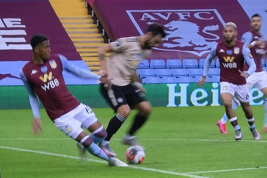 Out Of Context Football tweet media