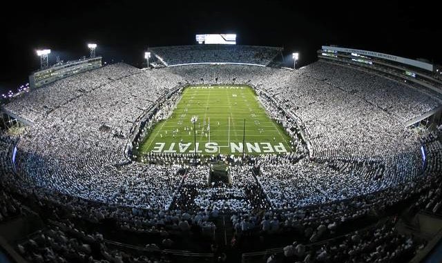 rodZilla03's tweet photo. Blessed to receive a scholarship opportunity to play football @PennStateFball Thank you 🙏🏾 @VBentley_2 @CoachTimBanks @OscarSmithFB @RivalsFriedman @BrianDohn247 @HamiltonESPN @DemetricDWarren #smithset #coltboyz https://t.co/2H7HL9ghyg