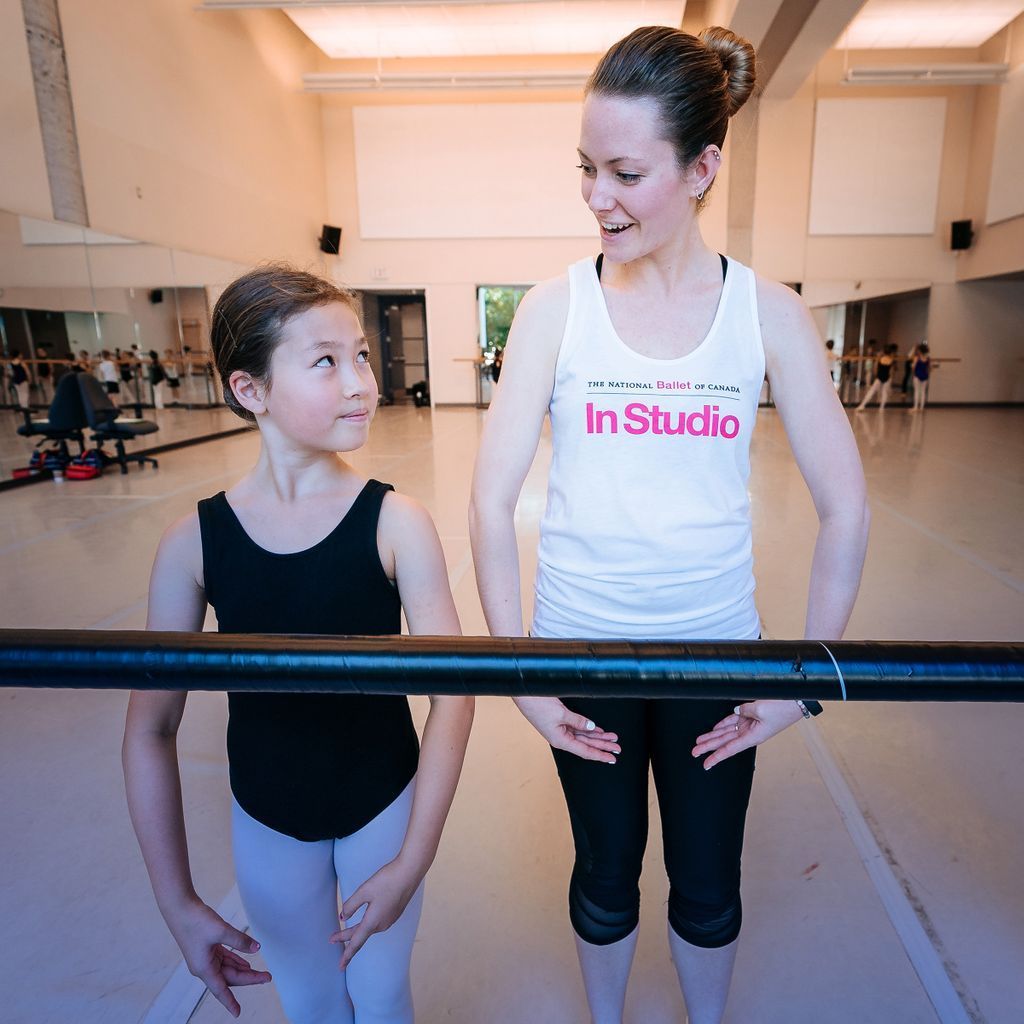 nationalballet's tweet photo. #InStudioNBC’s Summer Dance Intensive is going virtual! From ballet to contemporary, hip hop and more, experience a range of training over Zoom this August. Junior and Senior levels again for ages 8 – 15+ >> https://t.co/aPQ9ORJtaA
📷 by Edwin Luk https://t.co/3i7RARF39L