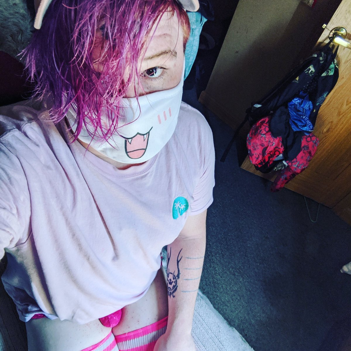 Traparound's tweet photo. Freshly showered, fresh pink hair And fresh pink pussy ready for gamer cock. Make me your waifu pleaaase 😔🥺🥺🥺🤤🤤🥵🥵🥵#femboyass #femtrap #femboys #femprincess #trapslut #traps #trappussy #trapboy #trapboys #bussy #eboysfinalfantasy #Femboy #Femboysissy #sissyboys https://t.co/bD9qyO95Pg