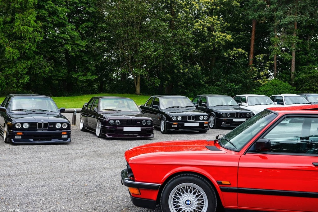 andypattenden's tweet photo. That lineup 😍 📸 by @soorooshg
.
.
.
#retro #retrobmw #retrocars #retrocar #retrorides #retroride #bmw #e30 #325i #bmwe30 #bimmer #bimmerlife #mtechnic #mtech #mtech1 #ultimatedrivingmachine #e30zone #bmwclassic #classicbmw #carsofinstagram #bmwmotors… https://t.co/zAJAvrvOI4 https://t.co/mwYOPdiMRO