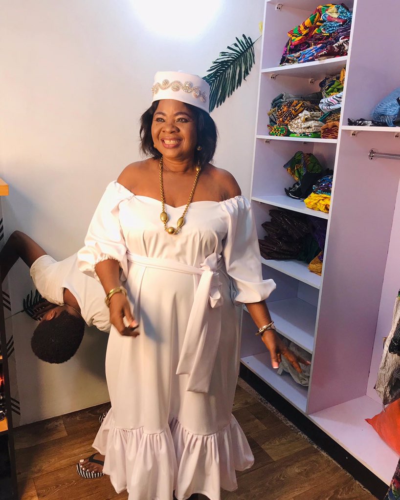J_solofficialNG's tweet photo. JULY 7TH was my Momβs birthday. β€οΈβ€οΈππππ
Her excitement seeing her daughter style her . . White is her favorite color .. She rocked it so well . Say a prayer ππ½
#JenniferSolomon #JS #Fashion #Style #Whitedress #LagosTailor #NigerianDesigner https://t.co/05FeJCsH7M