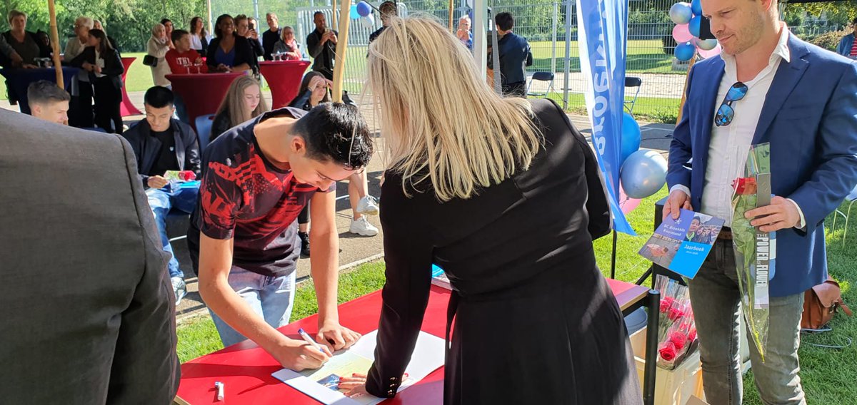 BC Broekhin tweet media