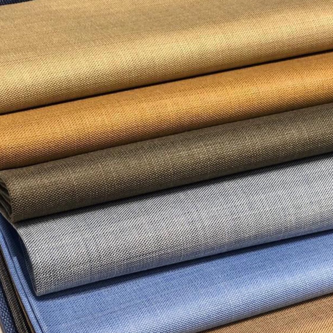 zambuk__'s tweet photo. 1st Frame: william Marks ‘cotton’ 4k per yard
2nd Frame: William Marks ‘wool’ 4k per yard
3rd Frame: Geekay: 3k per yard 4th Frame: Plain Yards: 2.5k/yard!
Intallmental Payment Options Available:: #tailoredpayment https://t.co/29DOPmNq3B