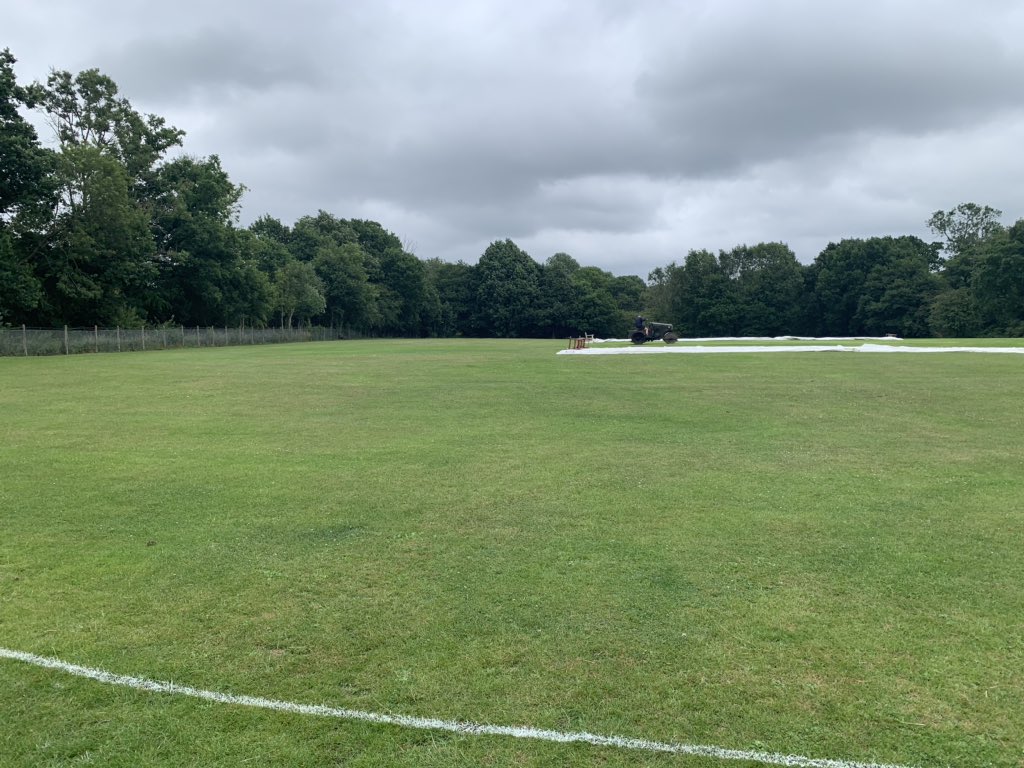 South Nutfield CC tweet media
