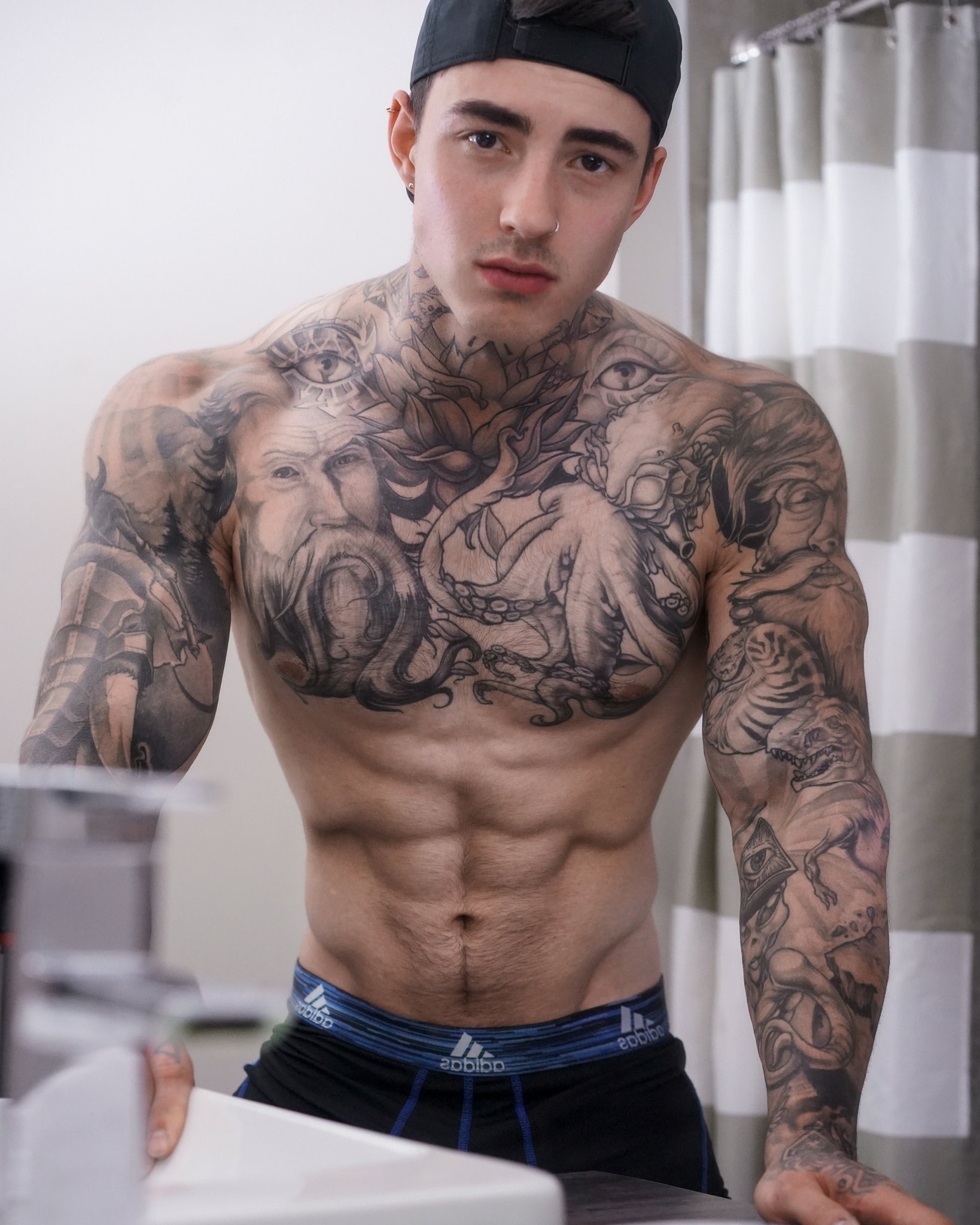 Adult Male Modelx on Twitter: "RT @jakipz: https://t.co/PxXI5hPtAu