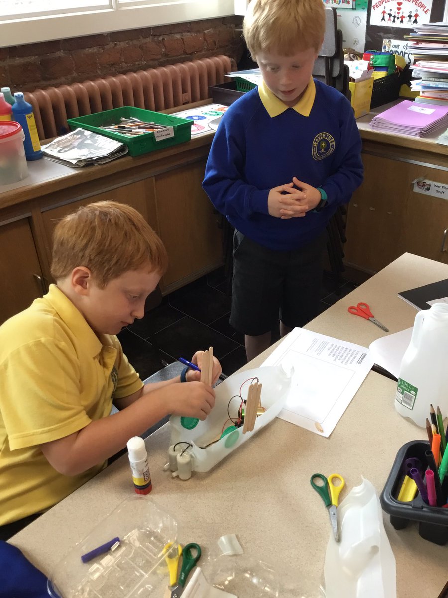WavertreeCE's tweet photo. Today Y3 took part in the @SmallpeiceTrust Jet Boat Challenge. They had great fun designing, making and testing their boats. 🚤
#EngineeringAtSchool https://t.co/scGTmd2KaA
