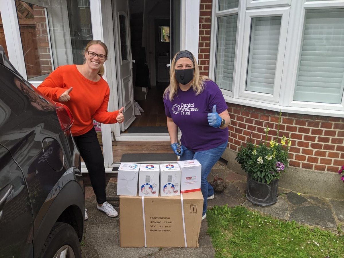 PatientCarePack's tweet photo. Thank you @DentalWellTrust for helping supply more fantastic #patientcarepacks to @LNWH_NHS. If anyone wants to help, please contact @katherinedan80 &amp; @karenkeogh68 https://t.co/z3TOJA347M
