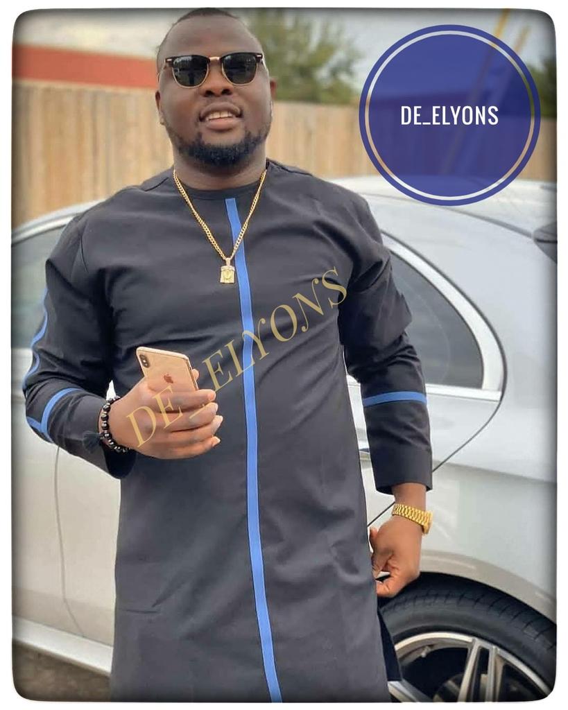 DE_Elyons's tweet photo. Humor is a must, dressing good is a plus.
.
Top ma in our kaftan series luxury in garment form.
.
Happy Client @jimifloyds
.
https://t.co/6OL5wYzJEA
.
#De_Elyons #Billionaires_Gang #clanofkings #greatfulheart #Madeinnigeria #madeinaba #imageconsultant @iwilsonnonny https://t.co/Sw4lSwNRrC