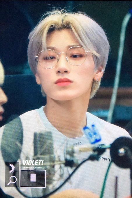 a thread of san but he grows up as you keep scrolling ♡︎