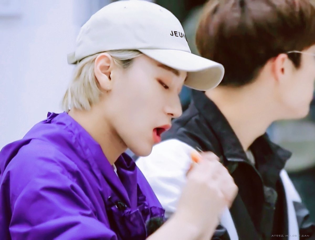 a thread of san but he grows up as you keep scrolling ♡︎