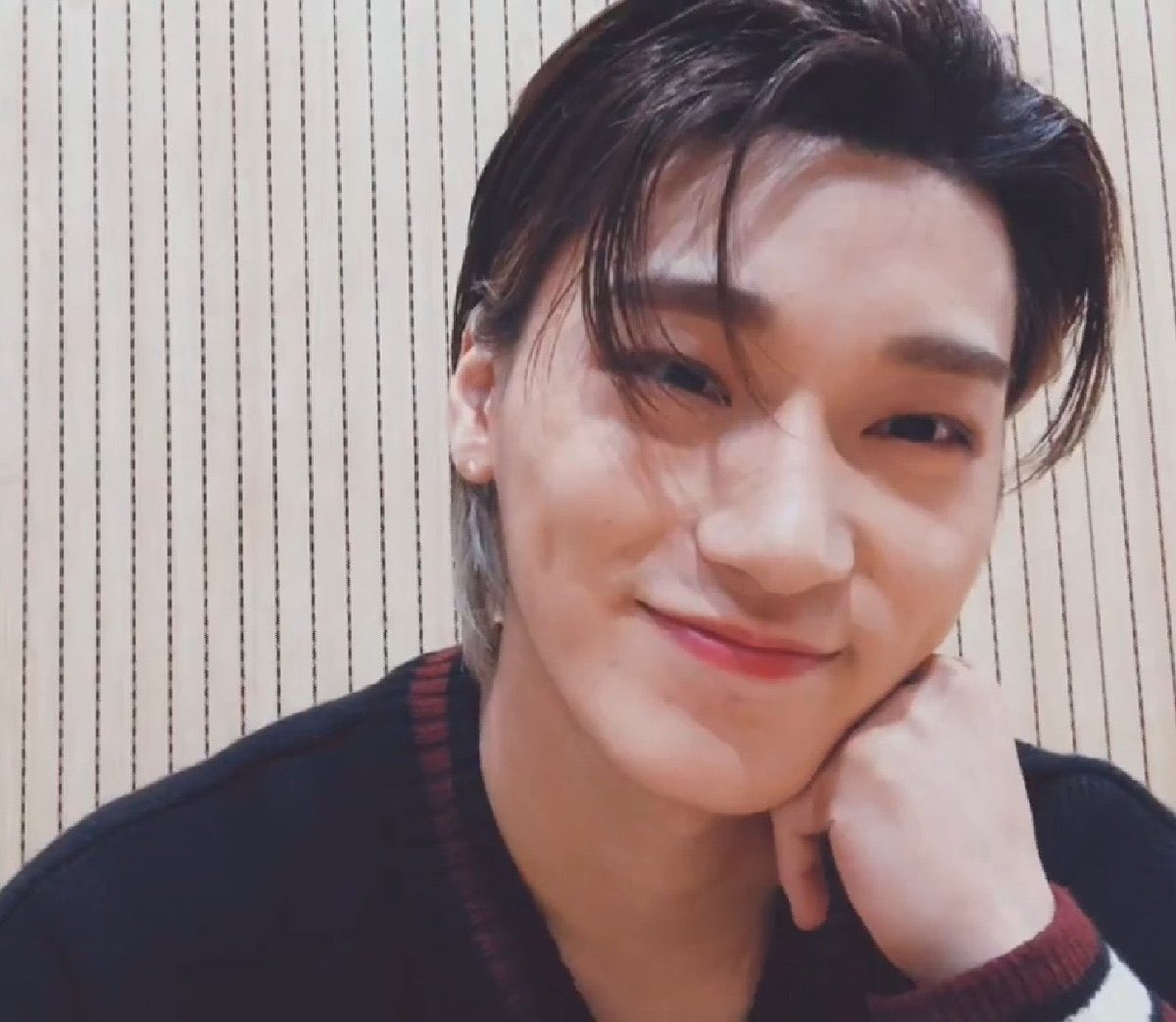 a thread of san but he grows up as you keep scrolling ♡︎