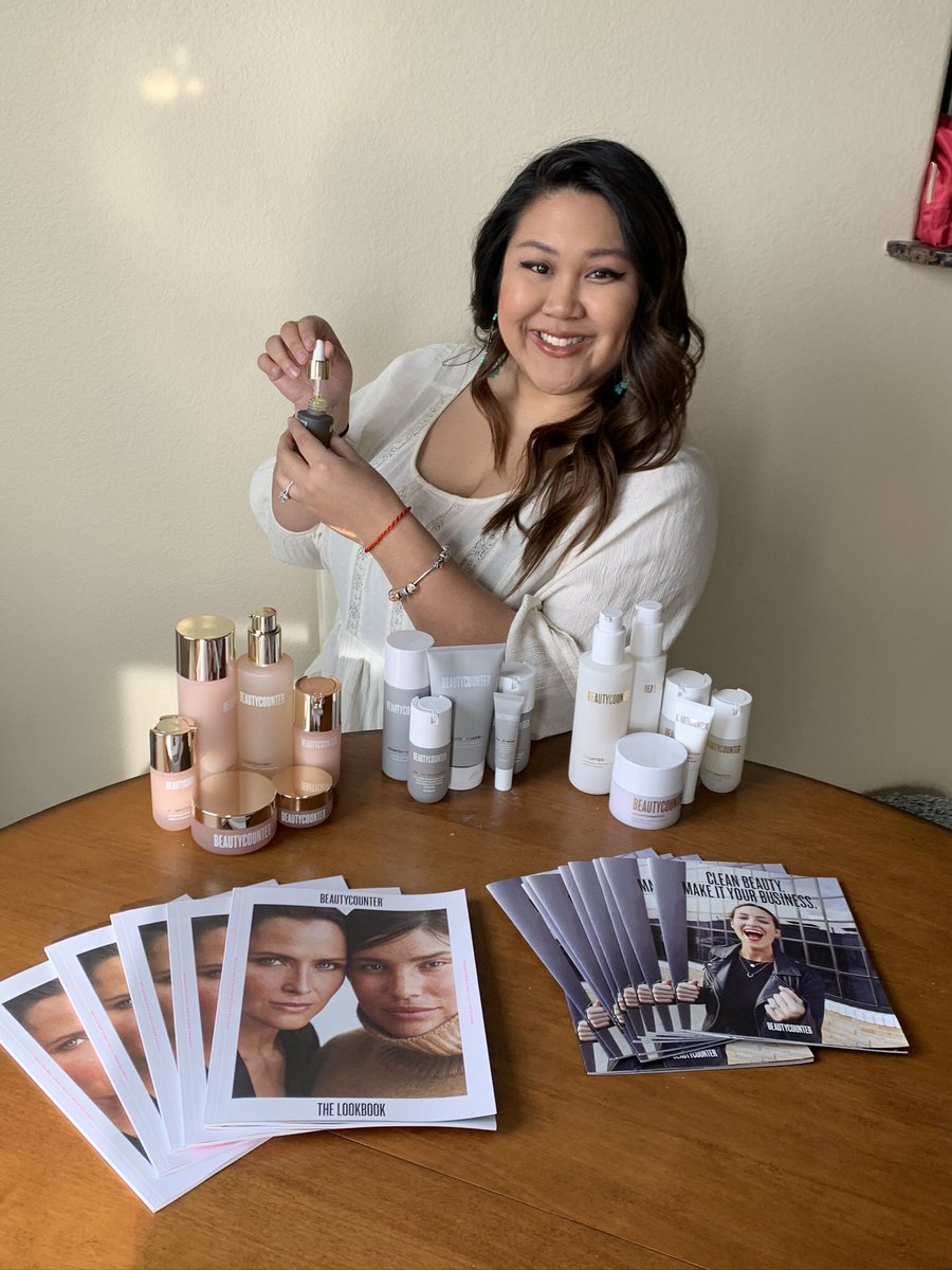 ArielleASantana's tweet photo. Being a #cleanbeauty advocate for @Beautycounter just brings me so much joy 🌿💛 https://t.co/iy5qR1dapu