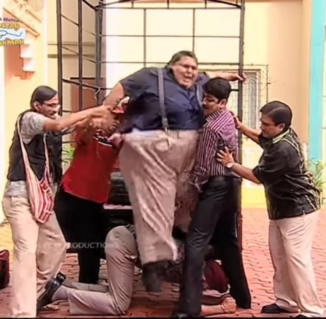 SaundiD's tweet photo. @ParashuRamVansh @Daivikk108 @TMKOC_NTF @DrHaathi_TMKOC @AsitKumarrModi @dilipjoshie @Jethaalal_TMKOC @Bhide_TMKOC @Sodhi_TMKOC @Popatlal_TMKOC @Tarak_TMKOC @Iyer_TMKOC @moonstar4u @Madhavi_TMKOC @Anjali_TMKOC @Komal_TMKOC @Sonu_TMKOC @Daya_TMKOC @TapuSena_TMKOC @Tapu_TMKOC @Goli_TMKOC @Gogi_TMKOC @TMKOC_NTF के काबिल कलाकार
#KaviKumarAzad जी जिन्होंने
@DrHaathi_TMKOC का
काल्पनिक किरदार जीवन्त कर दिया!
09 जुलाई को उन्हें दिवंगत हुए
2वर्ष पूर्ण हुए_हम जैसे
उनके प्रशंसकों ने उन्हें याद किया
लेकिन अफ़सोस
उनके साथियों ने उन्हें
कुछ जल्दी ही भुला दिया!
🕉️ शांति🌹#जयश्रीराम 🙏🚩 https://t.co/mkkFefIs39